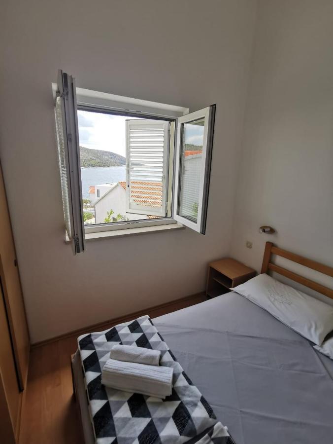 Apartments Vito Trogir Exterior photo