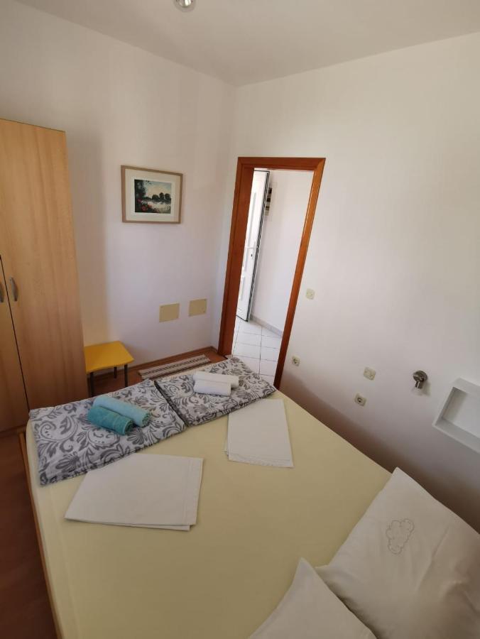 Apartments Vito Trogir Exterior photo