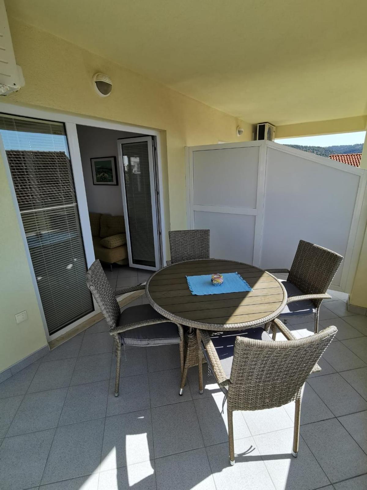 Apartments Vito Trogir Exterior photo