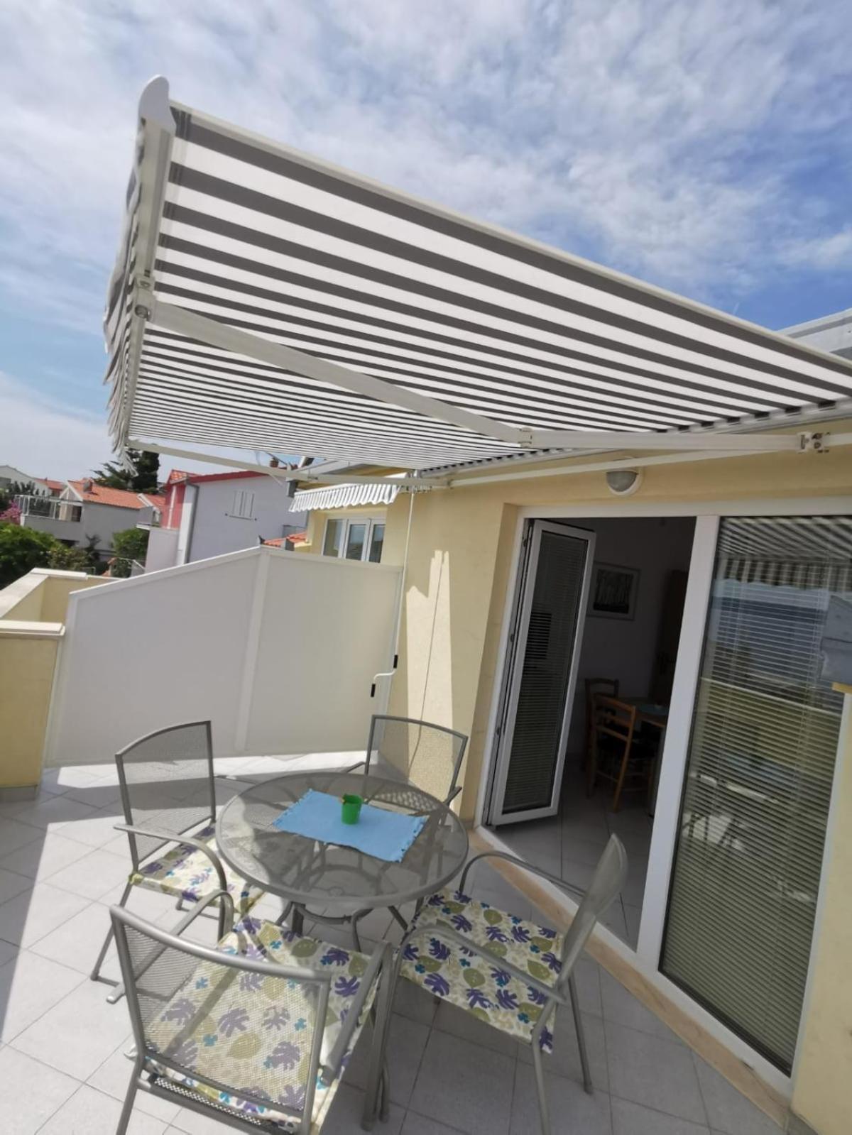 Apartments Vito Trogir Exterior photo