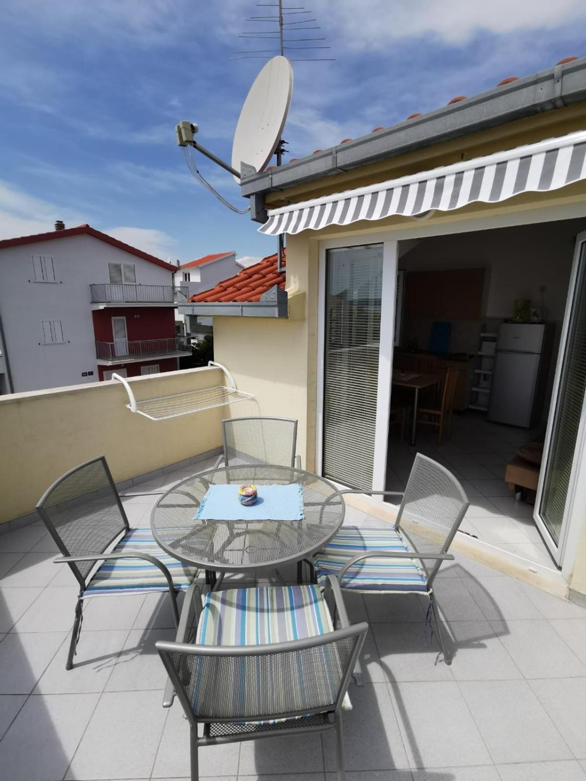 Apartments Vito Trogir Exterior photo