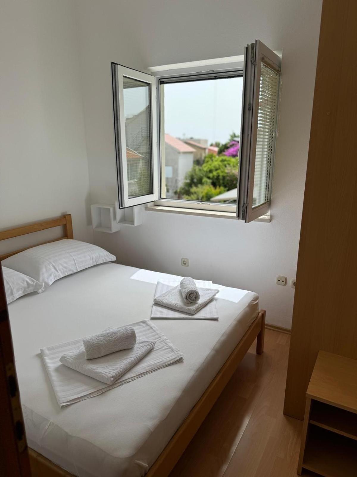 Apartments Vito Trogir Exterior photo