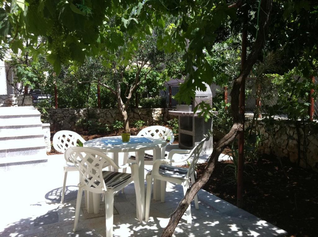 Apartments Vito Trogir Exterior photo